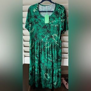 Taohuadao - 2XL - NWT - Dress - Black/Green Dress -